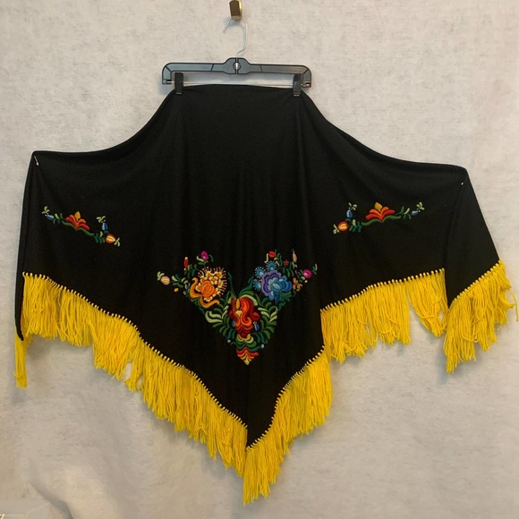 Vintage 1970's Handmade Embroidered Fringed Cape Wrap Shawl